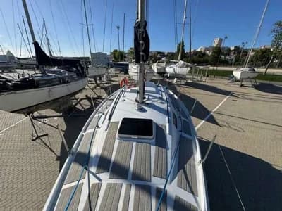 Aloa 27 5