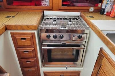 1976 Downeast 38 Cutter 4