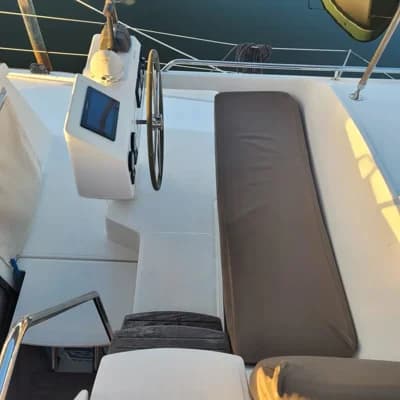 2016 Fountaine Pajot Helia 44 | 43.5 ft 3