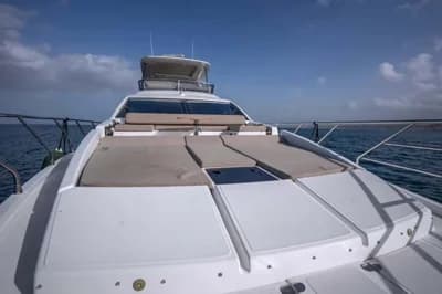 Azimut 66 3