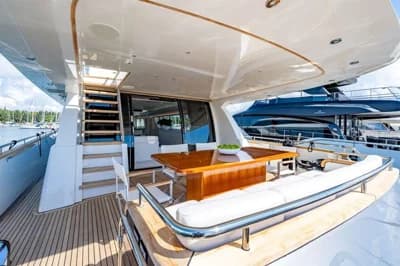 Wim van der Valk 26M Nicostasia 4