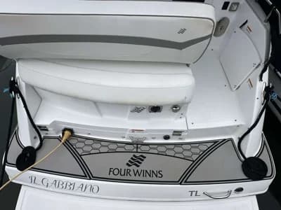 Four Winns Vista 255 4