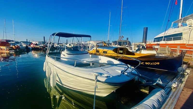 Jeanneau Cap Camarat 6.5 CC Serie 3