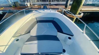 Jeanneau Cap Camarat 6.5 CC Serie 3 5