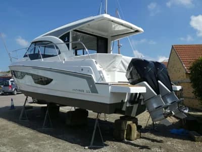 Bénéteau Antares 11 5