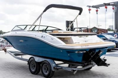 Sea Ray SPX 210 5
