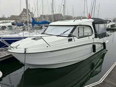 Bénéteau Antares 8 OB V2 2