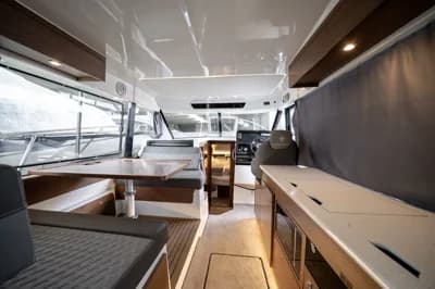 Jeanneau Merry Fisher 1095 Fly 2