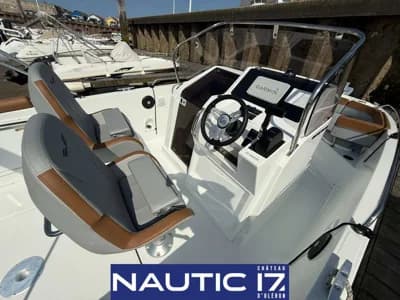 Bénéteau Flyer 8 Spacedeck V2 5