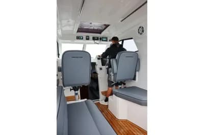 2022 Rayglass protector 410 targa | 42 ft 3