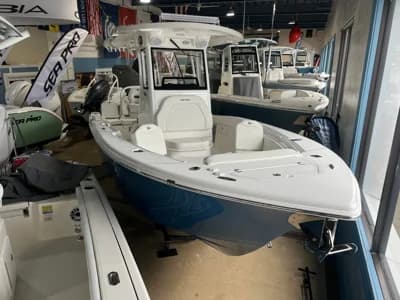 2026 Sea Pro 245 FLXR Sandbar | 23.8 ft 2
