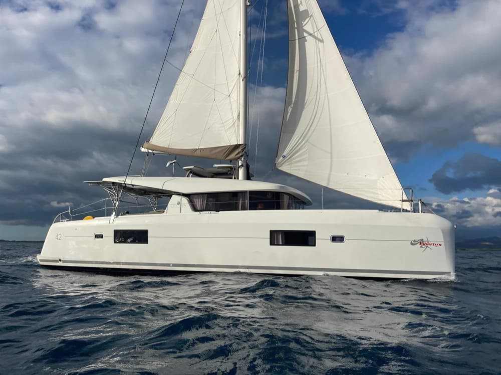 2016 Lagoon 42 | 42.0 ft