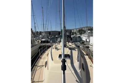 2001 Island Packet 380 | 38 ft 3