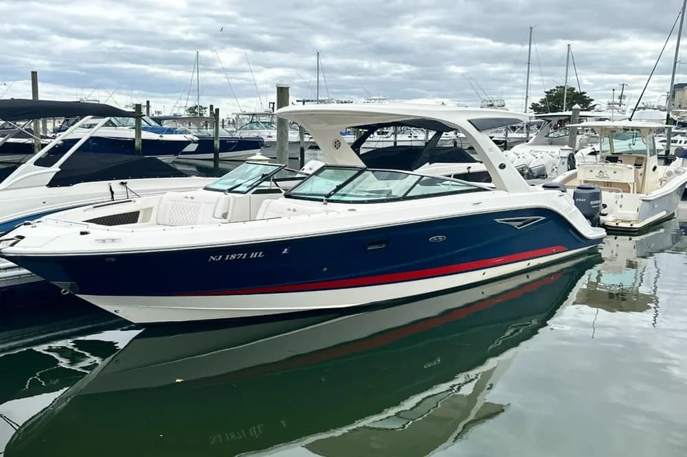 2019 Sea Ray SLX 310