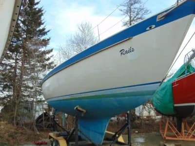 1979 Hinterhoeller Niagara 35 | 35 ft 2