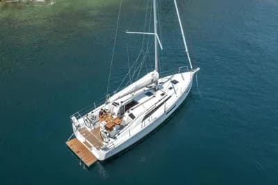 2027 Beneteau Oceanis 37.1 | 39.2 ft 2