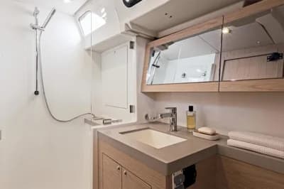 2026 Beneteau Oceanis 52 | 53.4 ft 3