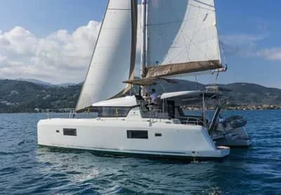 LAGOON 42 2