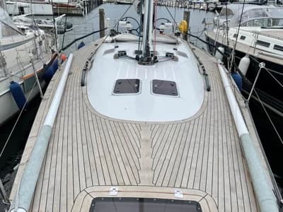 2005 Comet 45 S | 45.4 ft 3