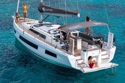 2026 Dufour 44 | 45.7 ft 3