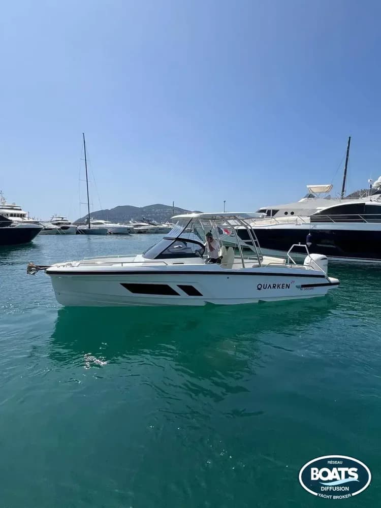 QUARKEN 27 T-TOP