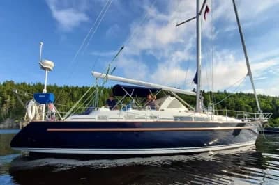 1995 Beneteau Oceanis 44 CC | 44.6 ft 2