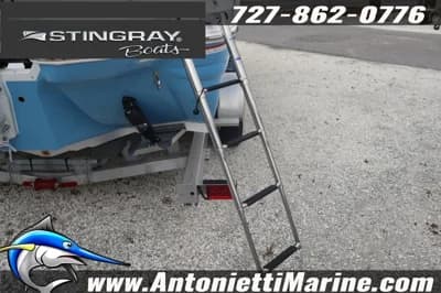 2026 Stingray 236 CC 3