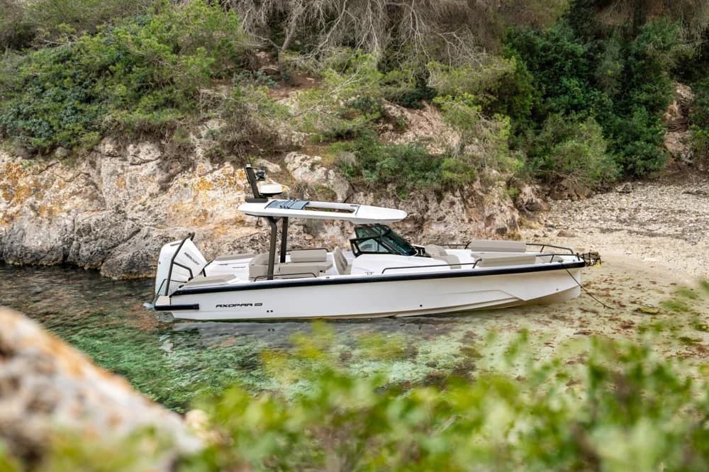 2026 Axopar 29 Sun-Top