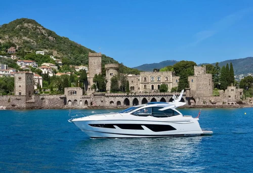 2019 Sunseeker Predator 50 Boat for Sale in Antibes
