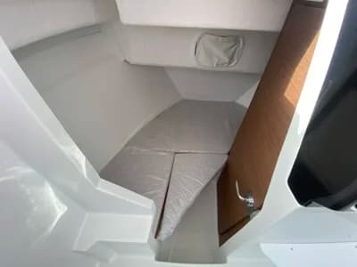 2026 Jeanneau Merry Fisher 695 Sport S2 Boat for Sale in Chichester 3