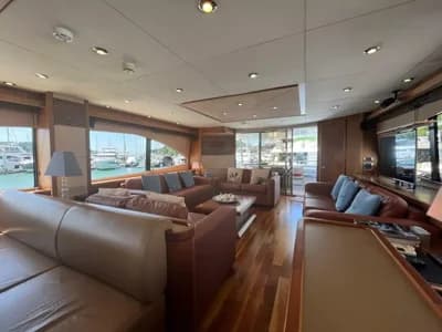2007 Sunseeker 90 Yacht Boat for Sale in Phuket 5
