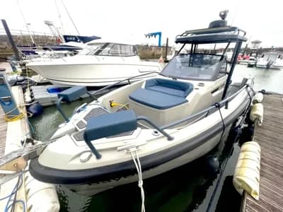 2021 Dromeas 28 Wa Boat for Sale in Swansea 2