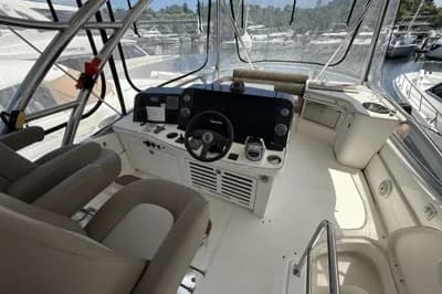 2008 Sea Ray 47 Sedan Bridge Boat for Sale in Sentosa 3