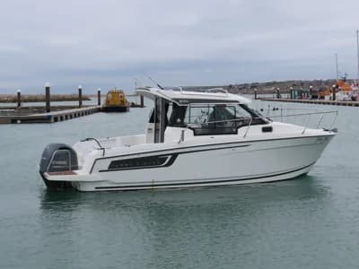2019 Jeanneau Merry Fisher 695 Boat for Sale in Portland 2