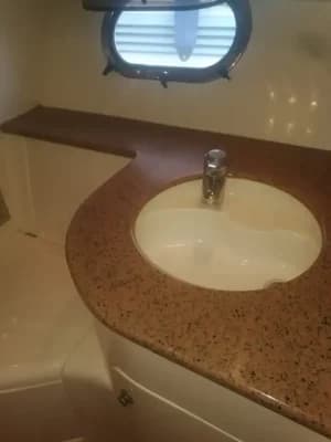 1998 Birchwood 440 Challenger Boat for Sale in Malaga 2