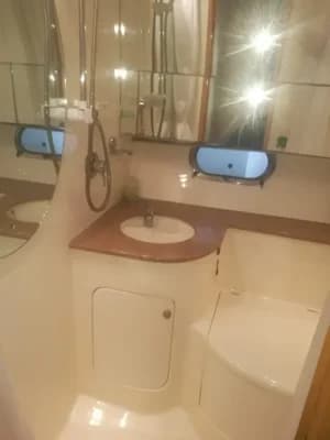 1998 Birchwood 440 Challenger Boat for Sale in Malaga 3