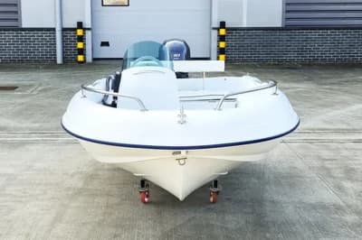 2024 Rigiflex Cap 400 Package Boat for Sale in Lymington 3