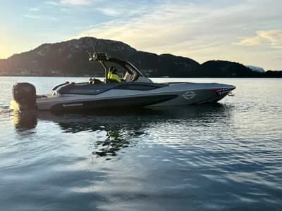 2019 Sunseeker Hawk 38 Boat for Sale in Ålesund 2