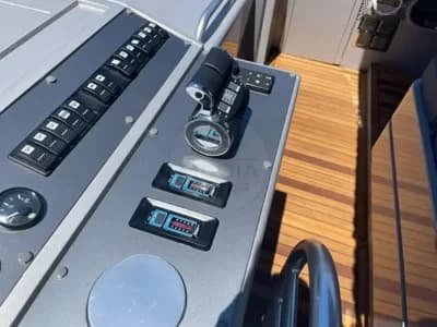 1989 Profilmarine CHEROKEE 60 Boat for Sale 3
