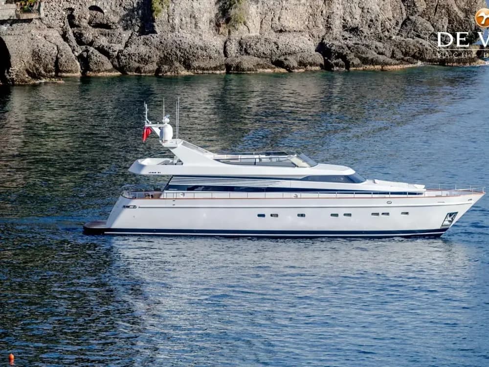 2003 Cantieri Di Pisa Akhir 25 Boat for Sale in Contact De Valk Antibes