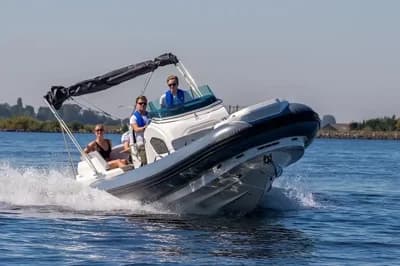 Zodiac Medline 9 Boat for Sale 3
