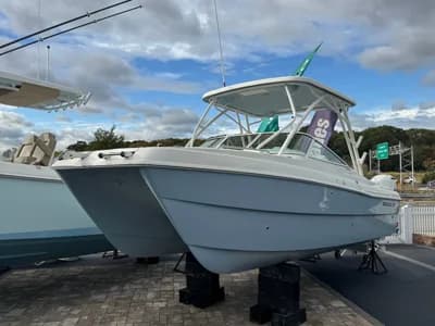 2026 World Cat 230 SD | 23 ft 2