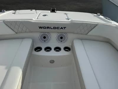 2026 World Cat 230 SD | 23 ft 3
