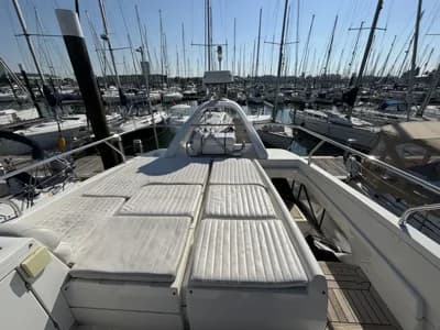 2005 Sealine F425 Boat for Sale in Hamble 3