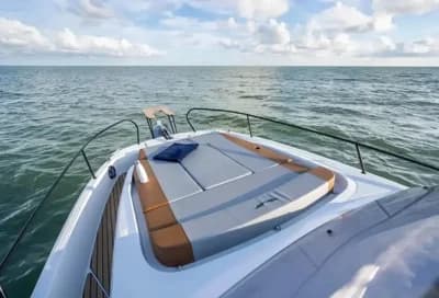 2023 Beneteau Flyer 9 Sundeck Boat for Sale in Chertsey 3