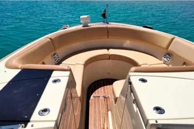 2013 Chris-Craft 32 Crowne | 34 ft 3