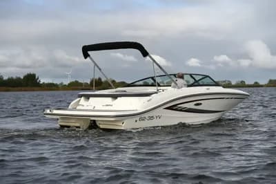 2016 Sea Ray 19 SPX Boat for Sale in At Sales Office 2