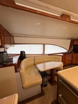 Bertram 510 Convertible 5