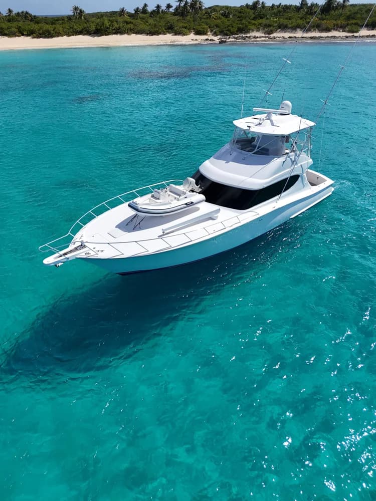 Hatteras GT60