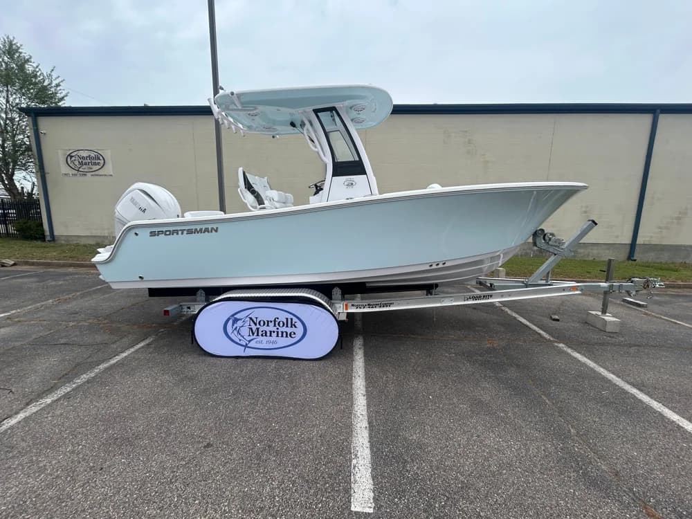Sportsman Open 212 Center Console